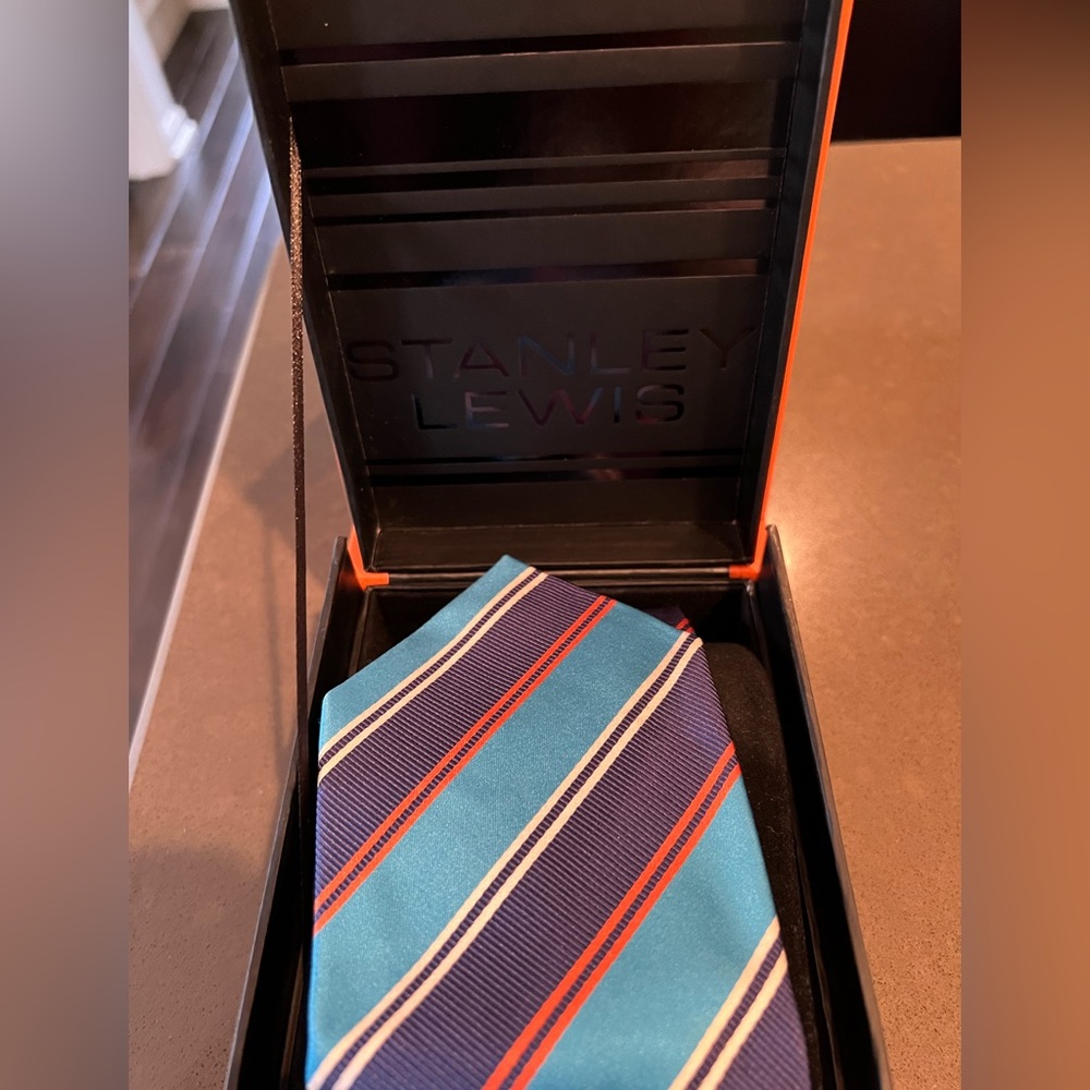 Stanley Lewis Strip Tie